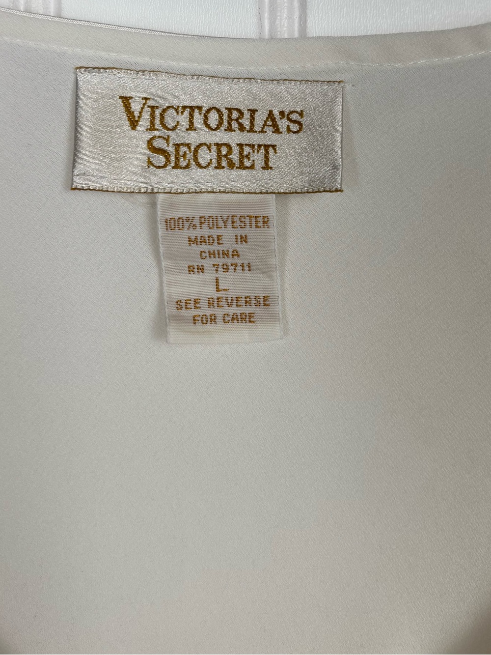 VTG Victoria’s Secret Long Sleeve Lined White Chiffon Blouse Floral Embroider L - Picture 4 of 8